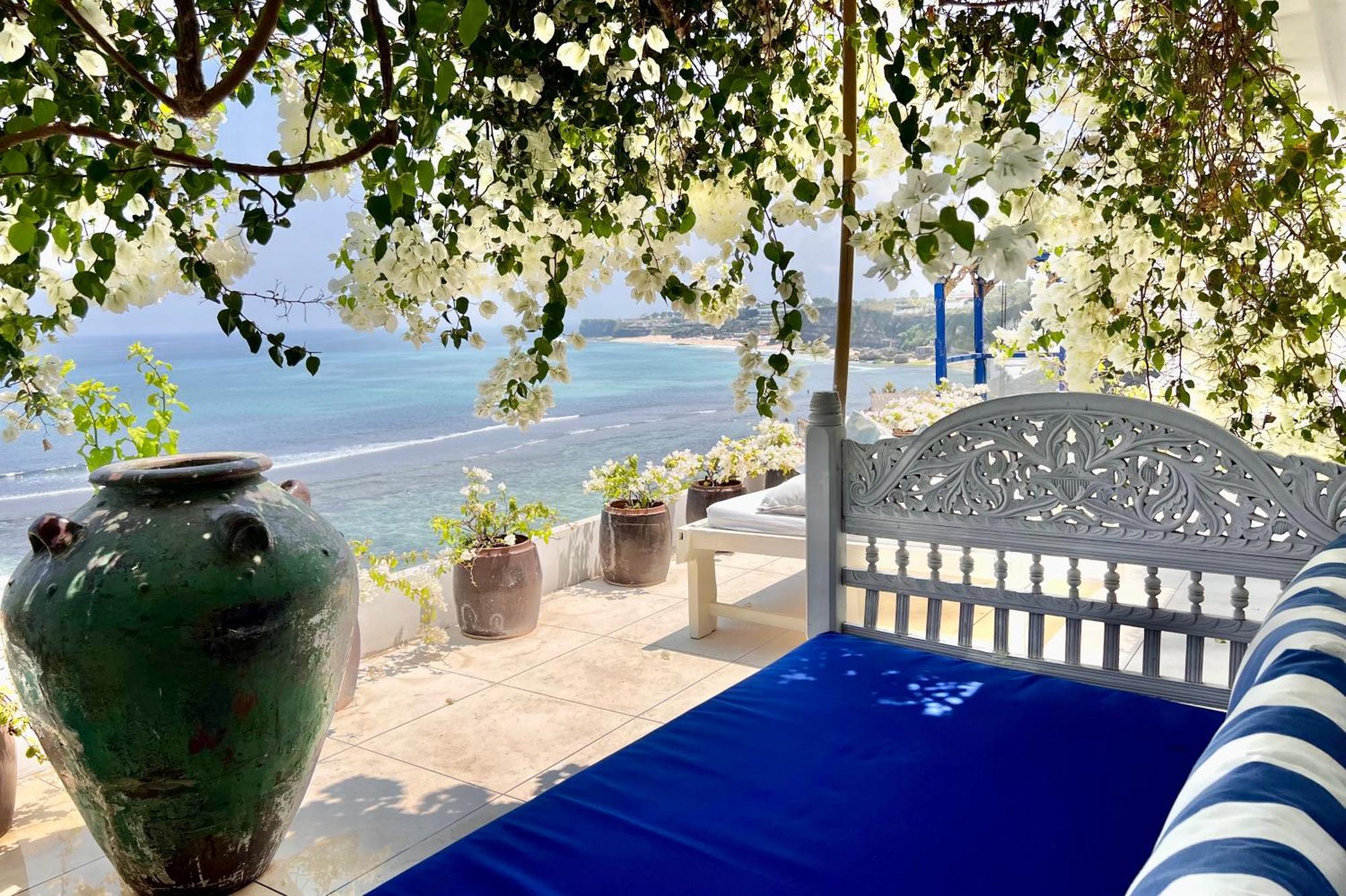 Villa Morabito Art Cliff à Uluwatu Extérieur photo
